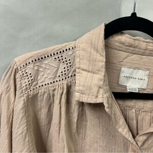 American Eagle boho embroidered and textured‎ button up blouse XL